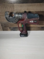 Burndy 12 Ton Hydraulic Crimper Model Patriot Series 750 - 5.0ah Battery