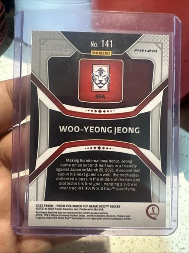Woo-yeong Jeong 2022 Panini Prizm FIFA World Cup Prizms Red RC #213 /399 Korea - Picture 2 of 3