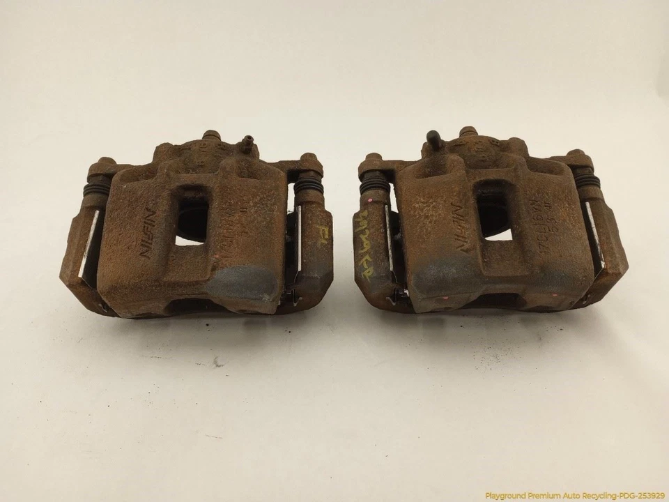 Acura TSX Pair Of Left & Right Front Brake Caliper Fits 2004-2014 04 05 06 07 08 - Image 2 of 4