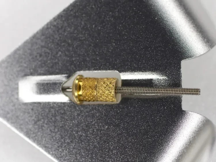 Teckel MAXQUEAKER 3/8oz #001 BLACK BLUE Color Buzzbait Topwater NEW Japan - Image 3