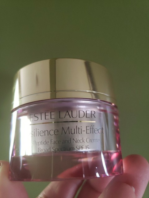 estee lauder resilience multi effect tri peptide face and neck creme