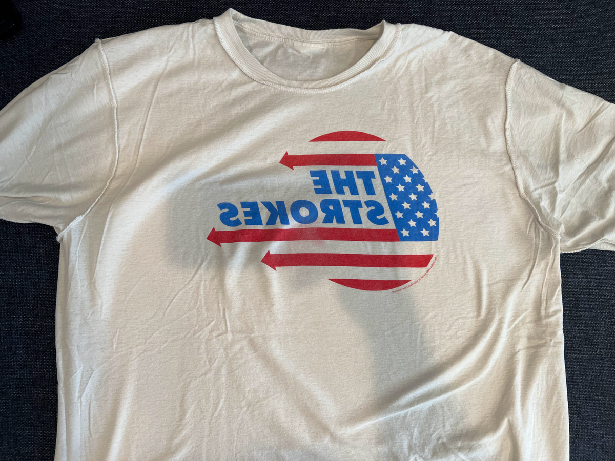 Vintage 2010 The Strokes Concert Tour t-shirt RARE Julian Vintage 2010 The Strokes Concert Tour t-shirt RARE Julian