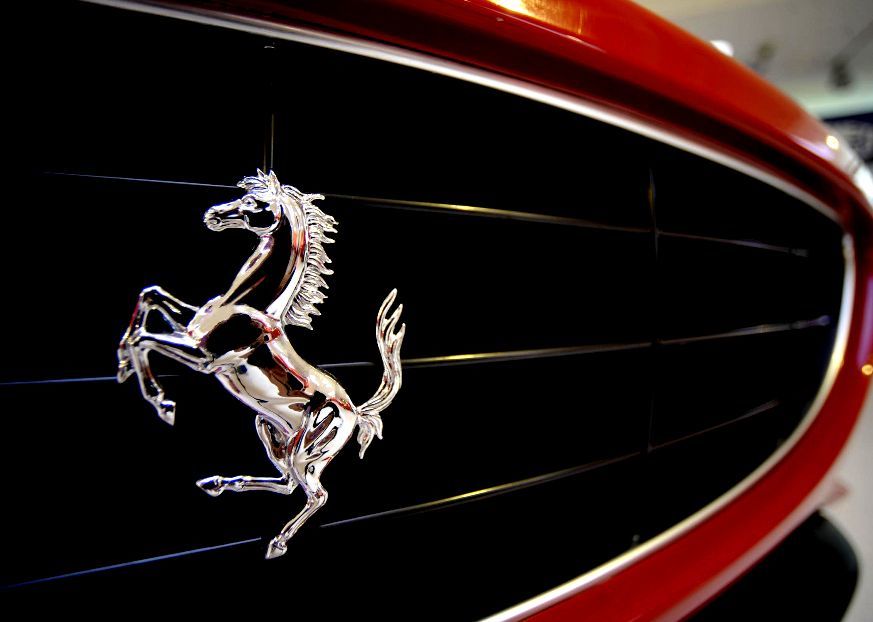 Ferrari Lapel Pin Hat Pin Prancing Horse Cavallino Rampante Tie Tack (Genuine