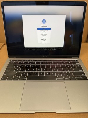 Apple MacBook Air 13.3'' (256GB SSD, Intel Core i5-8210Y, 1.60GHz, 8GB RAM)...