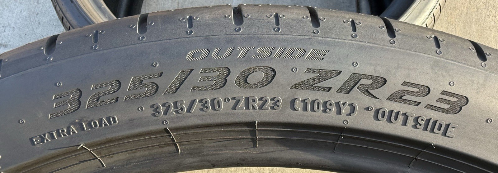 ONE BRAND NEW 325/30ZR23 (109Y) Pirelli P Zero PZ5 L1 Lamborghini Urus Tire