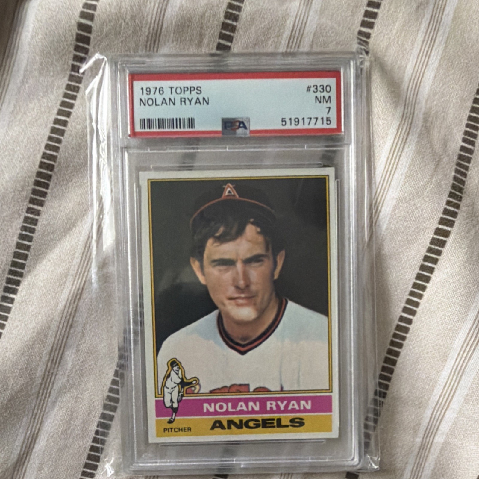 1976 Topps Nolan Ryan #330 Los Angeles Angels PSA 7 Baseball Card