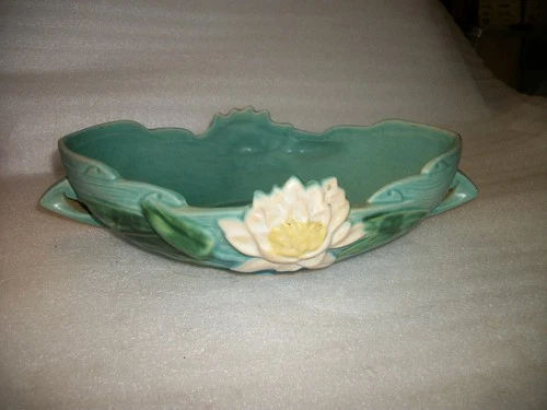 Vintage 1940s Roseville Water Lily Console Vase/Bowl 441-10" No chips or nicks