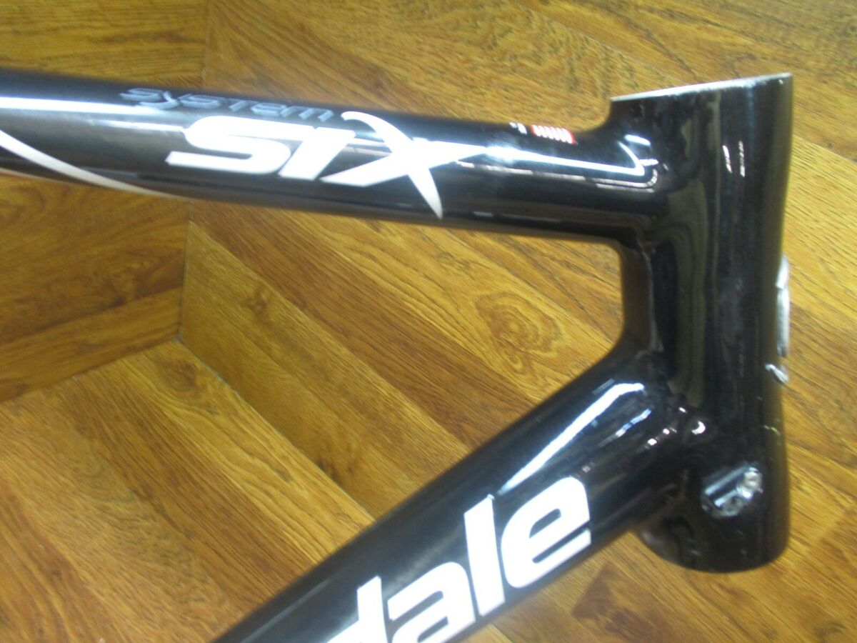 CRACKED * BROKEN * BENT * CANNONDALE SYSTEM SIX CARBON CRACKED * BROKEN * BENT * CANNONDALE SYSTEM SIX CARBON