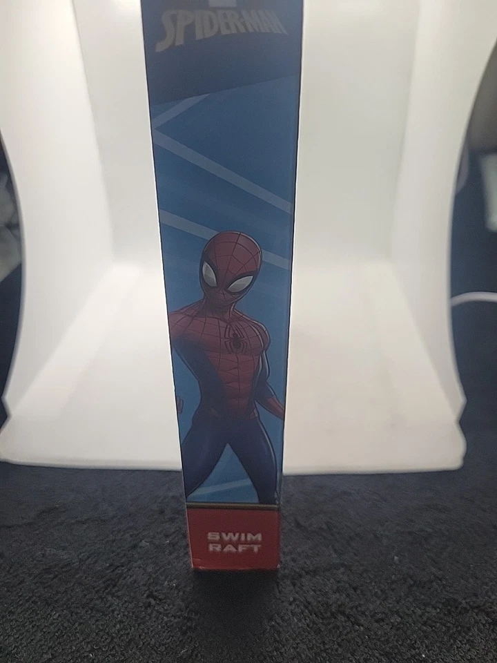 Balsa de natación inflable Bestway Spiderman para niños edades 3+ - 41"x19"x6" - Nueva Foto 2 de 4