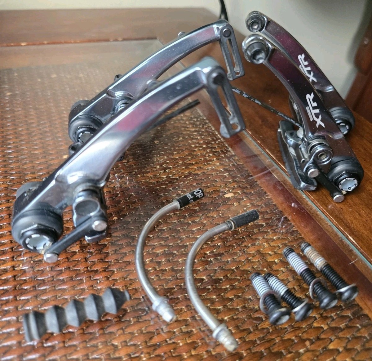 Shimano XTR Ｖブレーキ　BR-M960中古品 ⭐︎シマノ Vブレーキ XTR BR-M960 (前後セット) - メルカリ