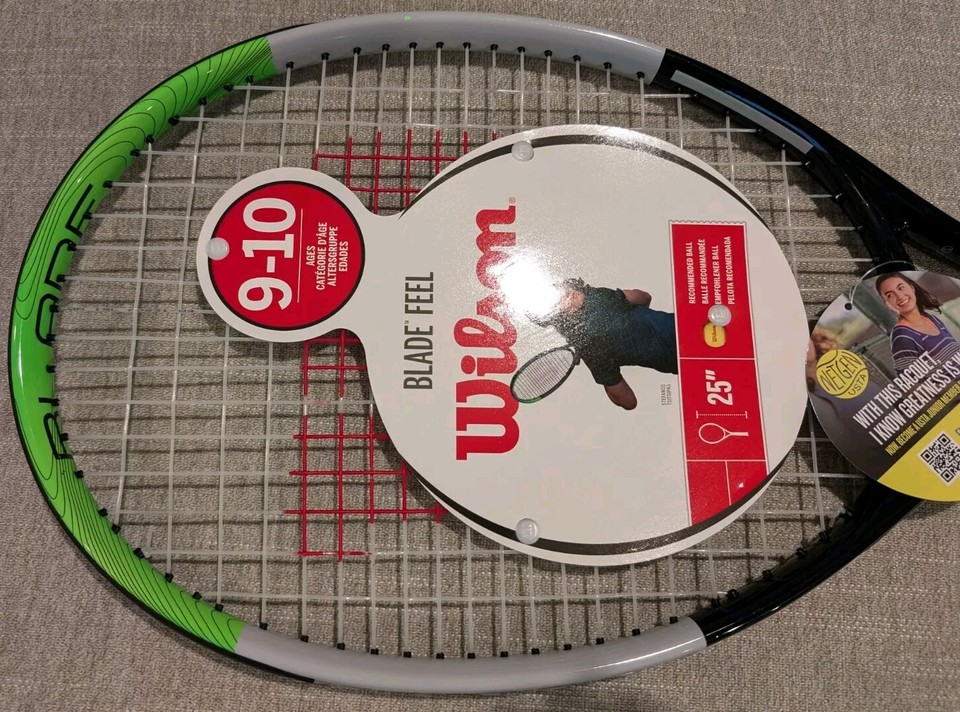 Wilson Blade Feel 25 Age 910 Junior Tennis Racquet 25" Length 3 7/8