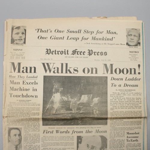 3 periódicos de prensa gratuitos de colección Space Walk Orbit Moon Landing Glenn Detroit News - Imagen 3 de 10