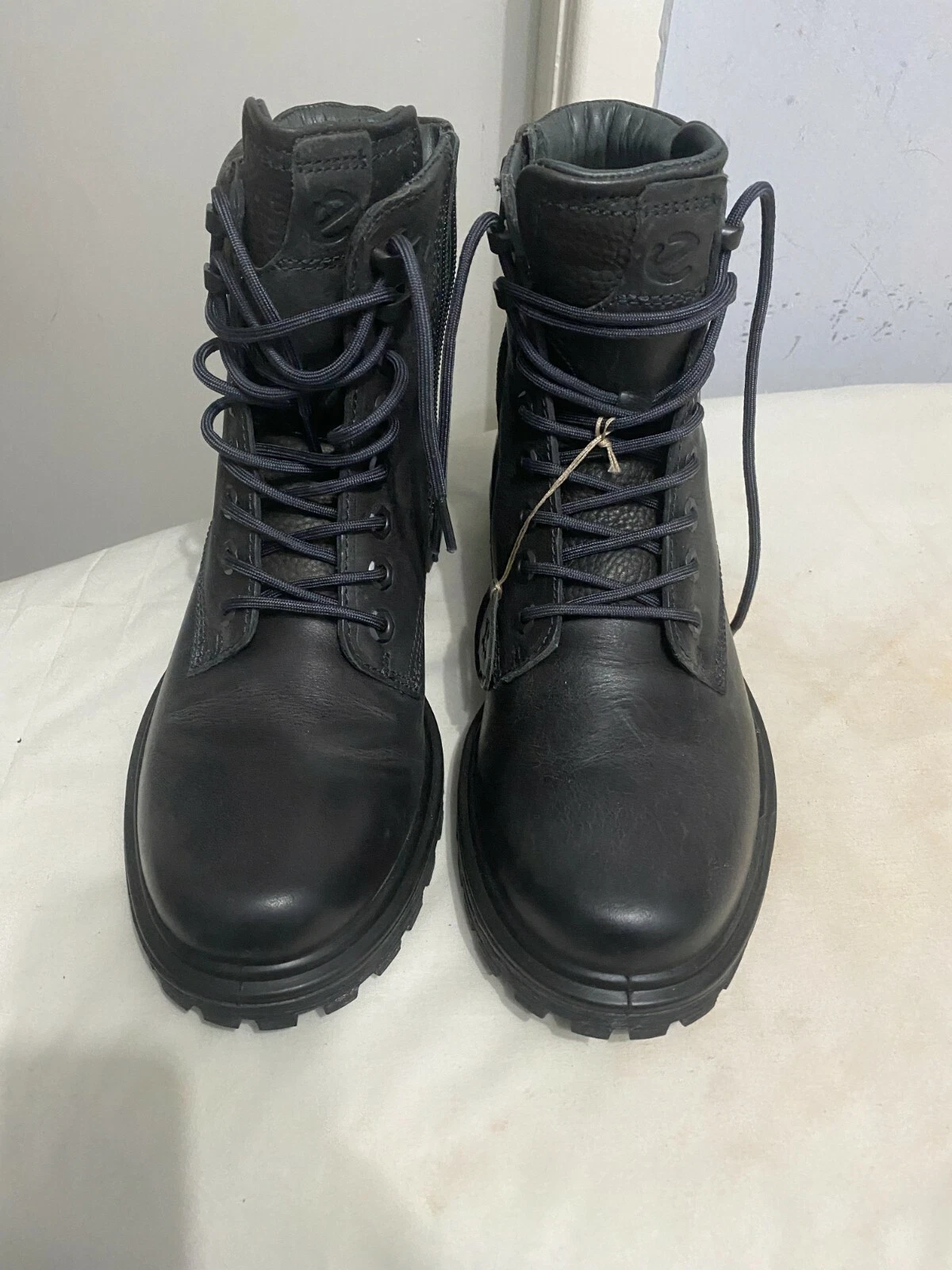 Stivali ECCO Uomo Tred Tray M Classici Grigio Chukka Dettagli Zip Laterale