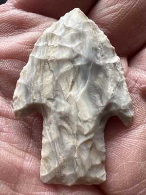 Indian Arrowhead 2.  Straight Stem Hardin Made Of Mozarkite Pettis Co. Mo. Q546