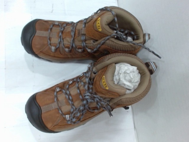 Usat comeo n een Keenn Womenee Ta IId Mid nerosia pietra ardesi sel