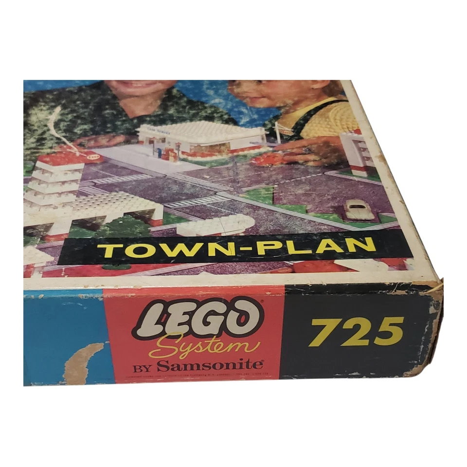 Rare Vintage 1961 LEGO System 725 Town Plan with box and parts By Samsonite - Image 2 of 4