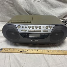 Sony CD Player AM/FM Radio Cassette Recorder CFD-S05 Portable Boombox Mega Bass