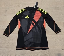 NWT $120 Adidas Tiro 24 Pro Goalkeeper Long Sleeve Jersey Black Size L IN0417