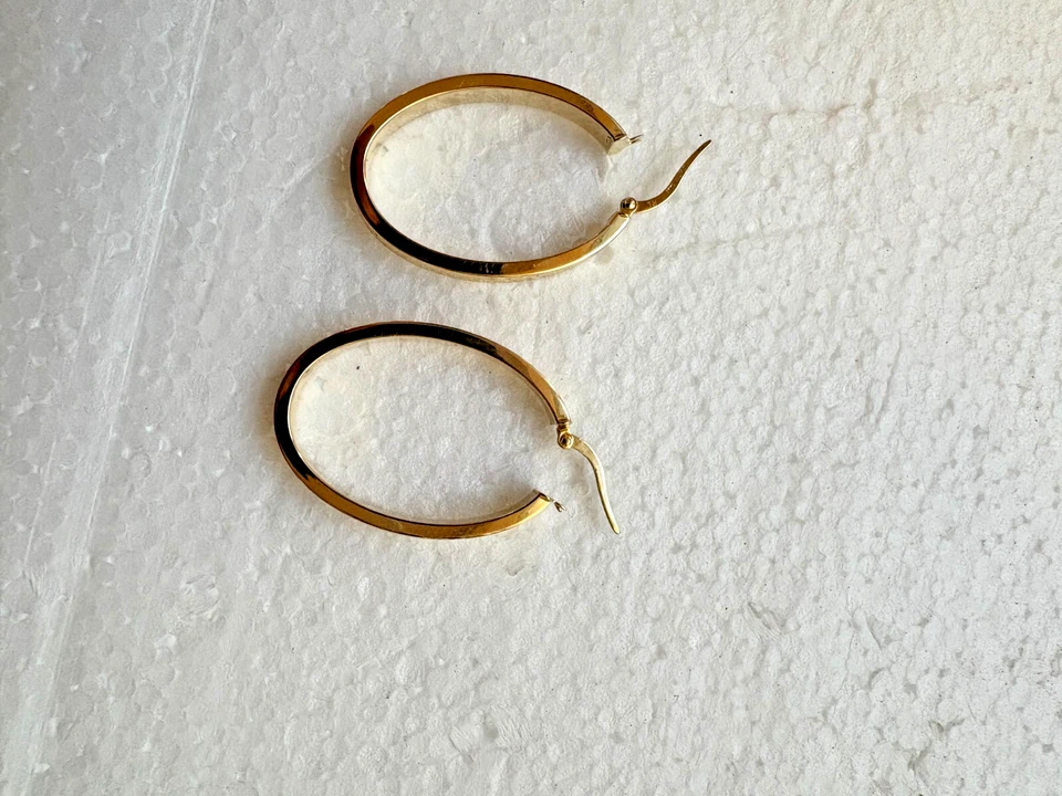 10K YELLOW GOLD HOOP EARRINGS - Image 4 of 4