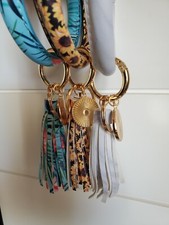 Tassel bangle keychain