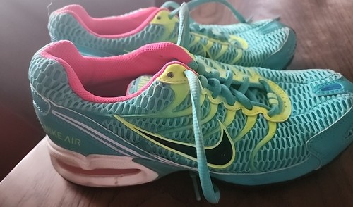 Nike Air Max Torch 4 Womens Size 7 Hyper Jade - 第 3/20 張圖片