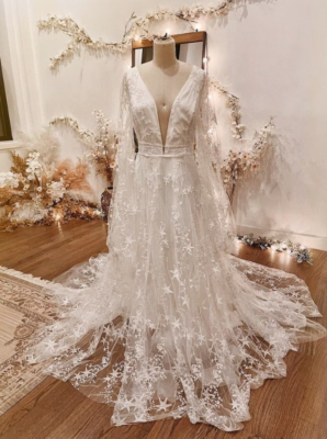 Embroidered Star Bridal Wear Fairytale Ethereal Dream Elegant Modern Long Sleeve Wedding Dress Embroidered Star Bridal Wear Fairytale Ethereal Dream Elegant Modern Long Sleeve Wedding Dress