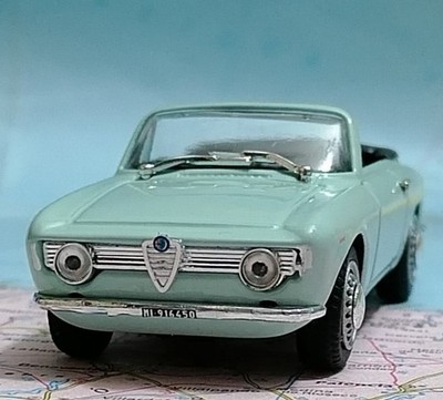ALFA ROMEO Giulia 1600 GTC Sprint touring 1967 - Vintage 1:43 Scale , Italy 1990