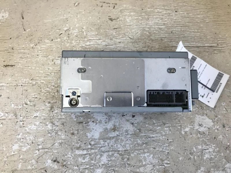 Equipo de audio receptor de radio chasis cabina compatible con camioneta Dodge 3500 06-10 900721 Foto 3 de 4