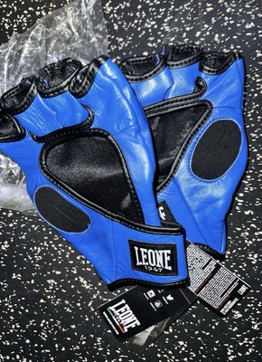 Authentic Professional Blue 4oz Bellator MMA Gloves. Official With