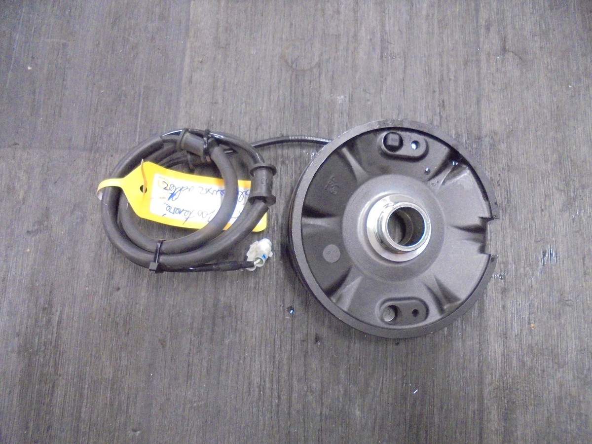 Yamaha XT 1200 Z Super Tenere 2014-2014 ABS sensor fuhler hinten