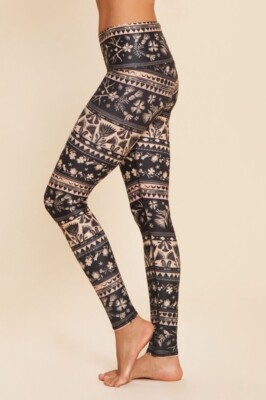 Teeki Moon Flower Small Black Soft Pink Yoga Pilates Leggings