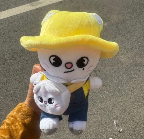 20CM Stray Kids Japan Concert Kindergarten SKZOO Plush Doll Cartoon SKZ Doll Toy - Bild 21 von 24