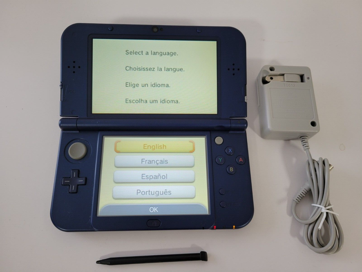 TOP IPS Nintendo New 3DS LL XL Charger SD and Stylus Included USA