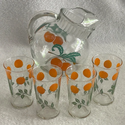 VINTAGE ANCHOR HOCKING 1950'S BALL TILTED ORANGE JUICE PITCHER W/ 4 GLASSES EXC!
