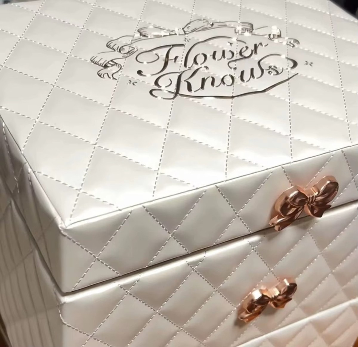 Flower Knows Christmas Limited Gift Box Makeup Storage Gift Box No