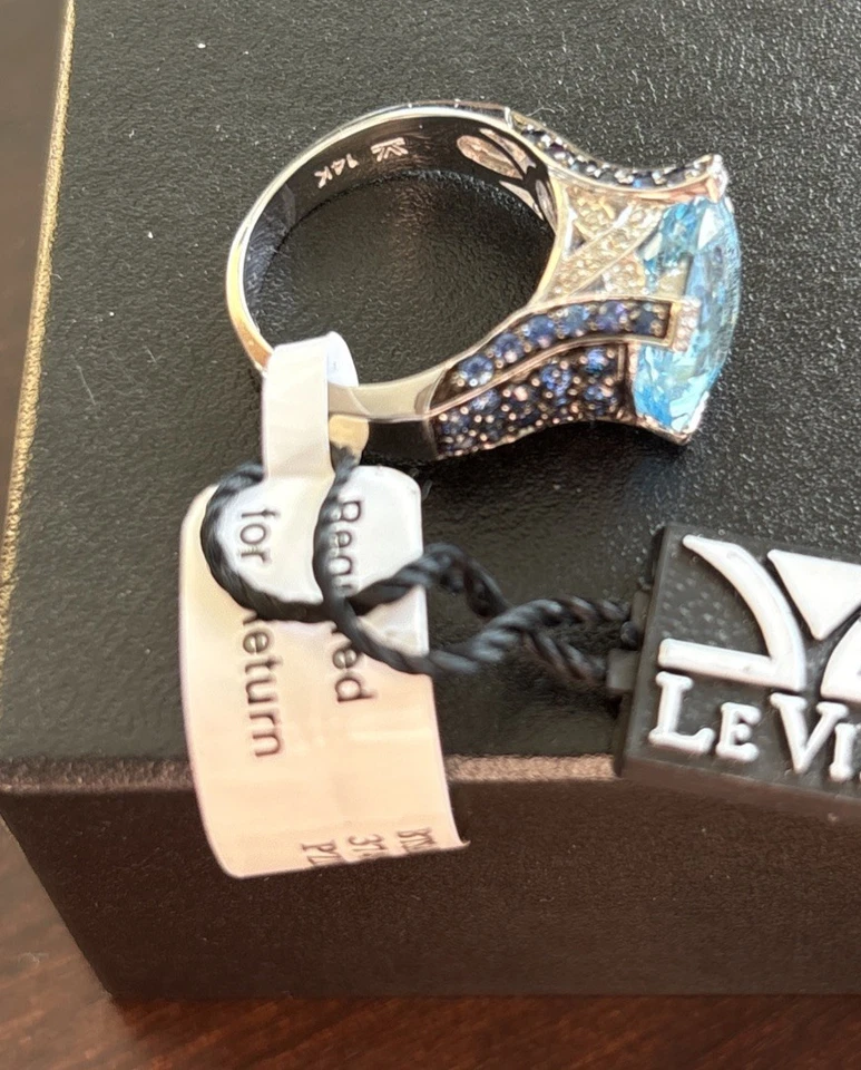 Anillo Le Vian Oro Blanco 14k Topacio Azul Con Diamantes Blancos y Negros Talla 5 Foto 4 de 4