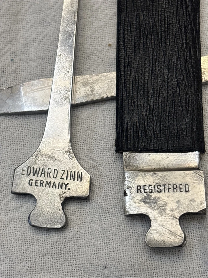 Vintage Knife 1916 German Multi Tool Kit in Leather Case. Edward Zinn German Co. - Image 3 of 4