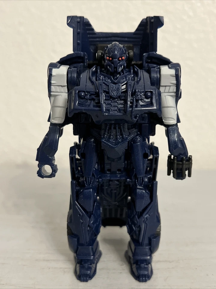 TRANSFORMERS BARRICADE TOMY HASBRO 4.5” ACTION FIGURE TOY (PRE-OWNED) - Image 2 of 4