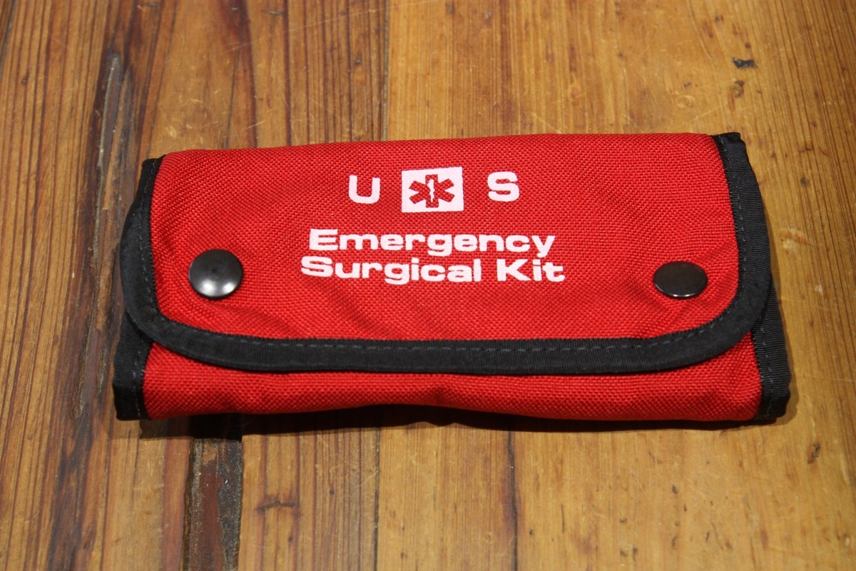 セット売り　first aid to the injured n4 エヌフォー Airgas - AU3FAE5100 - Acme-United Corporation First Aid Only