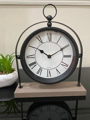 26cm Large Vintage/Retro Analogue Mantle Clock - Black for Home Decor & Gift