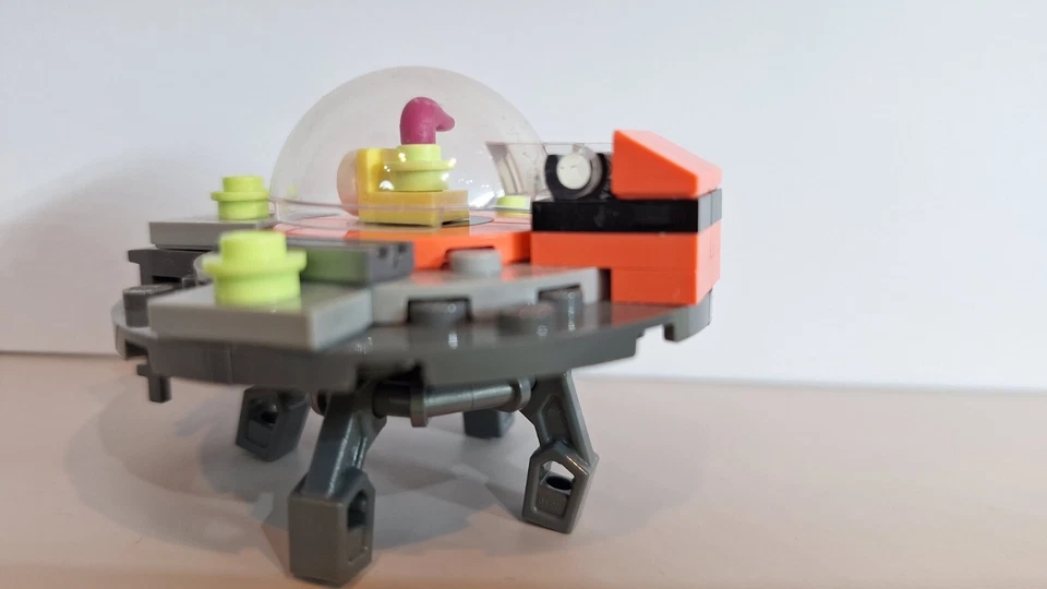 LEGO Creator 11954 Spaceship, photo 2 of 4