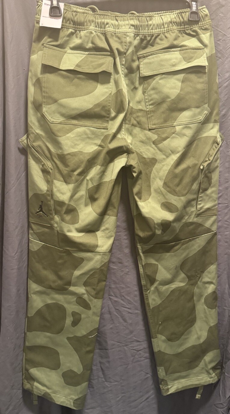 Nike Jordan Essentials Chicago Cargo Pants Green  Men’s Size M FD7455 340 $120 image 4