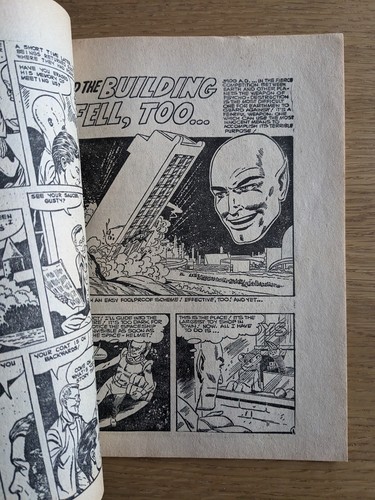 Out of this World Amazing Space Tales #1 Class Series Comic - Picture 6 of 7