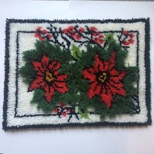 Vtg Completed Bucilla Framed Poinsettia Latch Hook Rug Wall Hanging 26.5" x 19.5