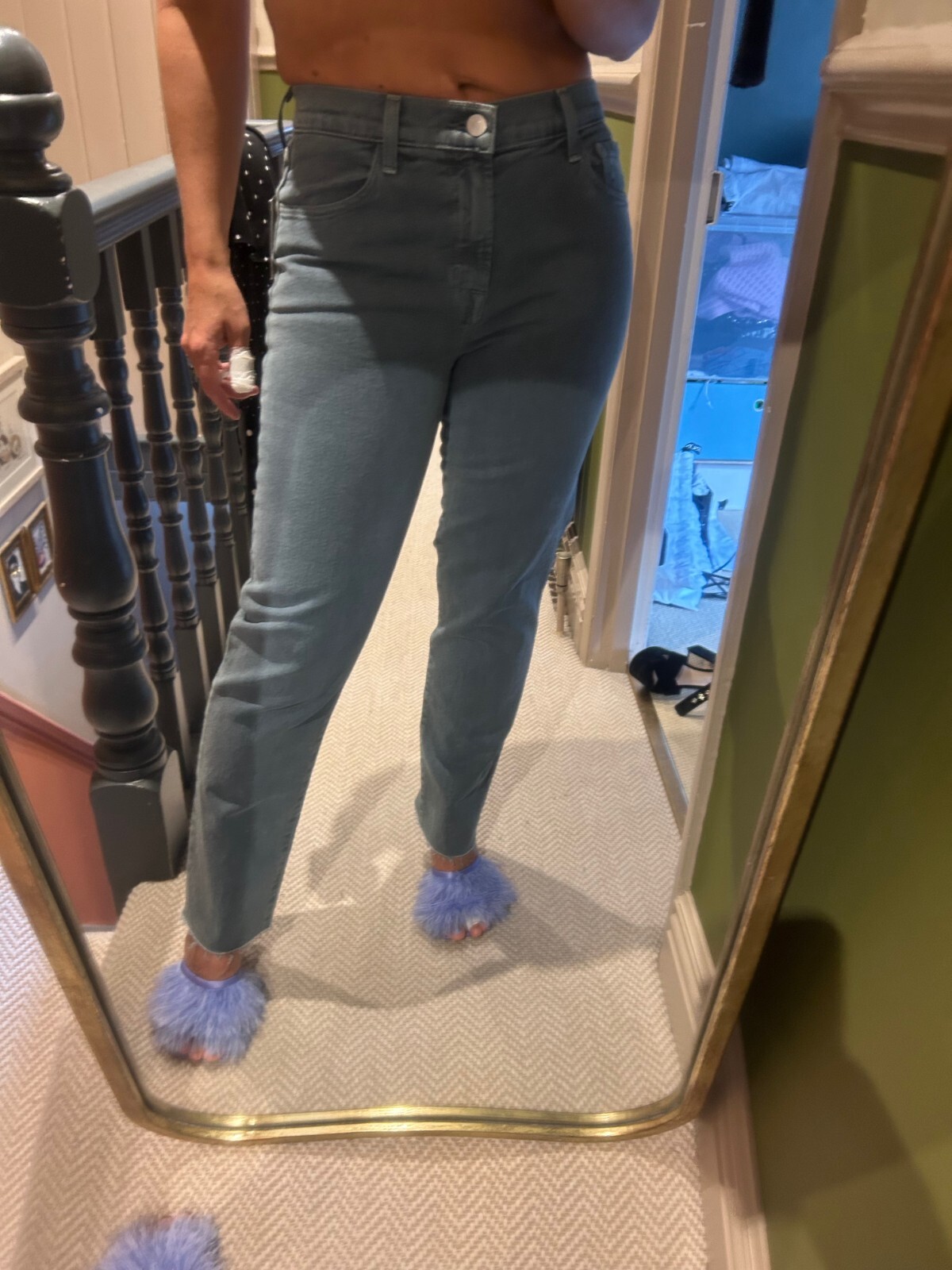 Picture 2 of 14