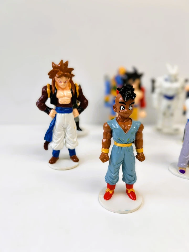 DRAGONBALL LOTTO 14pz SERIE CON PIEDISTALLO DeAGOSTINI ACTION FIGURE ANNO 1996 - Immagine 2 di 4