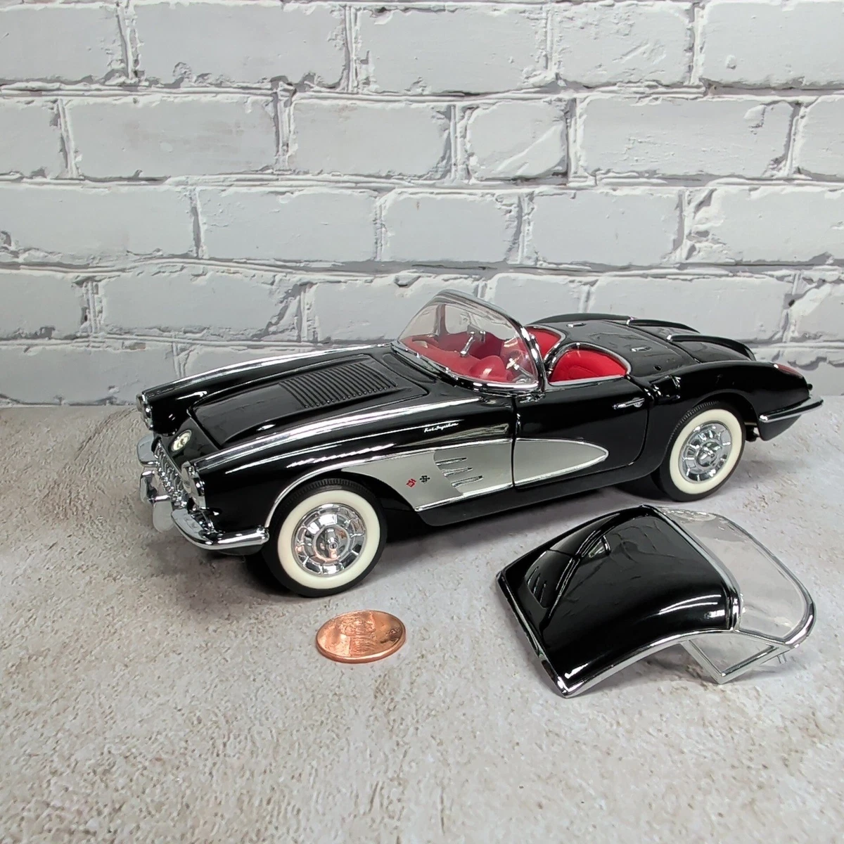 Franklin Mint Chevrolet Corvette Contemporary Manufacture Diecast