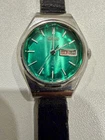 Vintage Seiko Quartz Watch Green Dial Day Date Silver Tone Japan