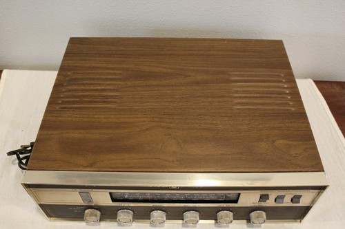 Voice of Music Model 1484-1 - Stereo Tuner Amplifier Solid State - AM FM Phono - Picture 5 of 16