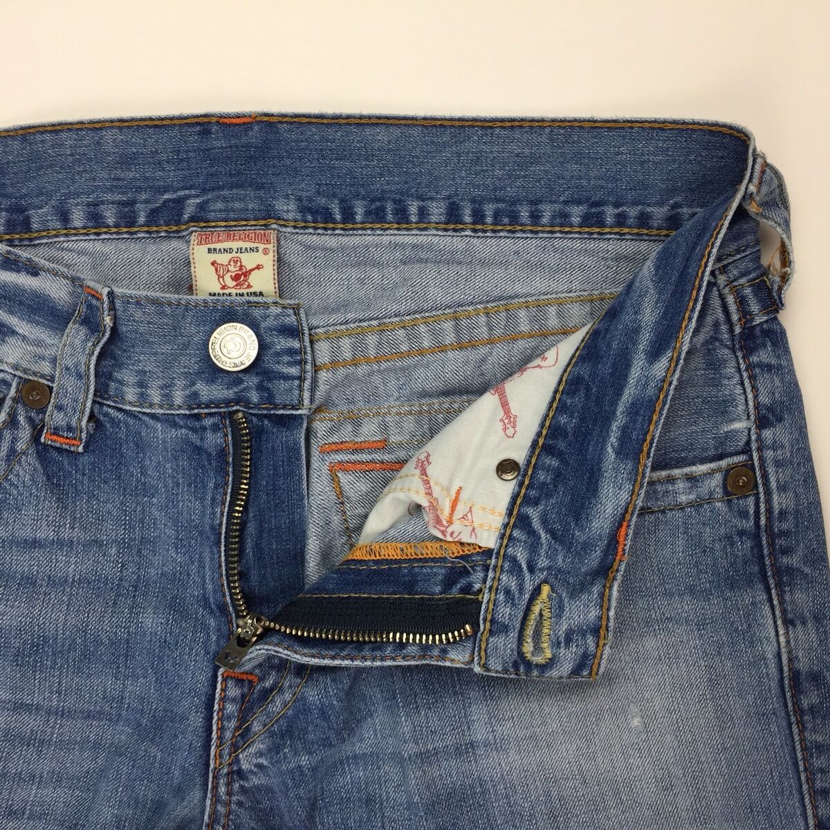 True Religion Men's Straight Leg White Tag Flap Pocket Jeans True Religion Men's Straight Leg White Tag Flap Pocket Jeans